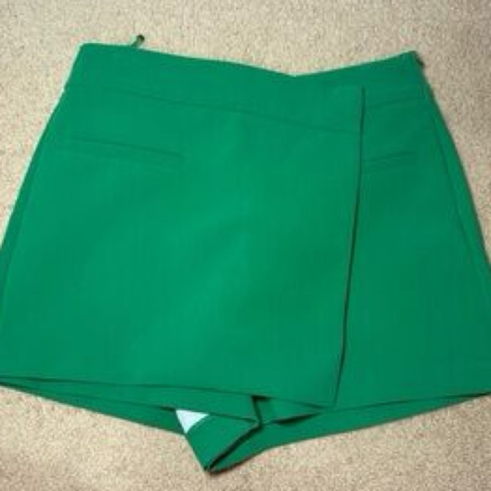 Zara Green Skort